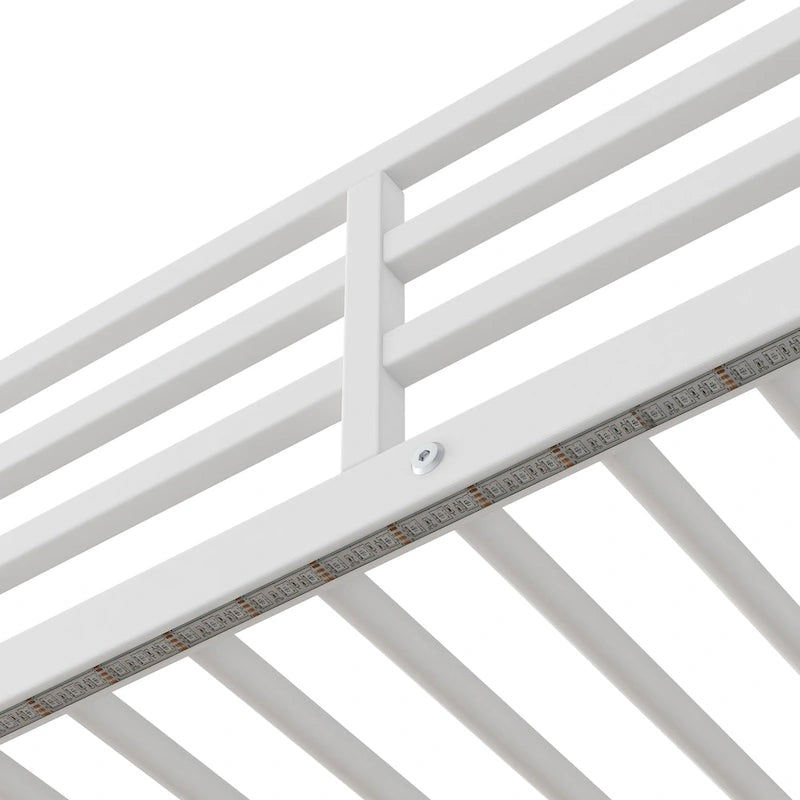 Lit mezzanine une place en métal et bois avec bureau et étagères