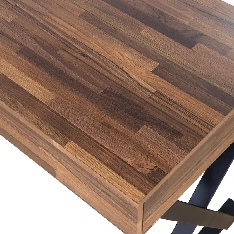 Bureau informatique en métal noir de 59 pouces avec ports USB