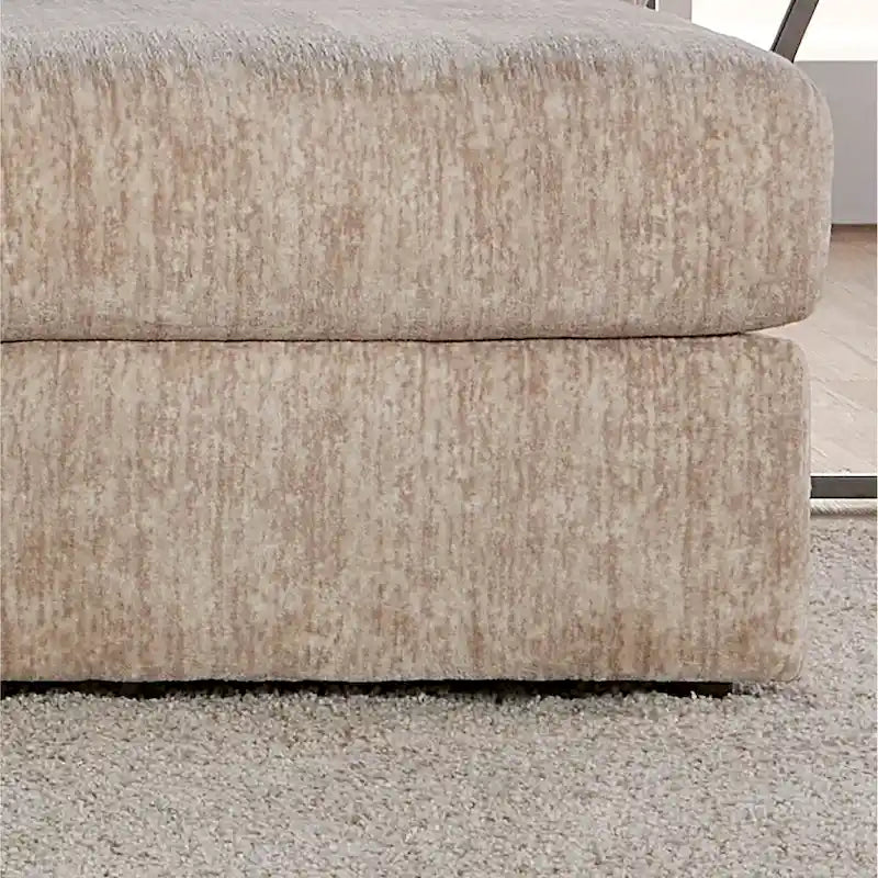 Pouf de salon, couleur parchemin