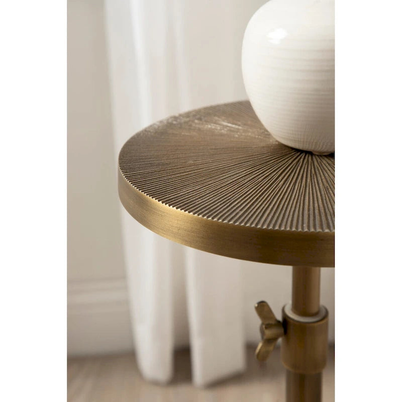 Table en métal et porte-plante